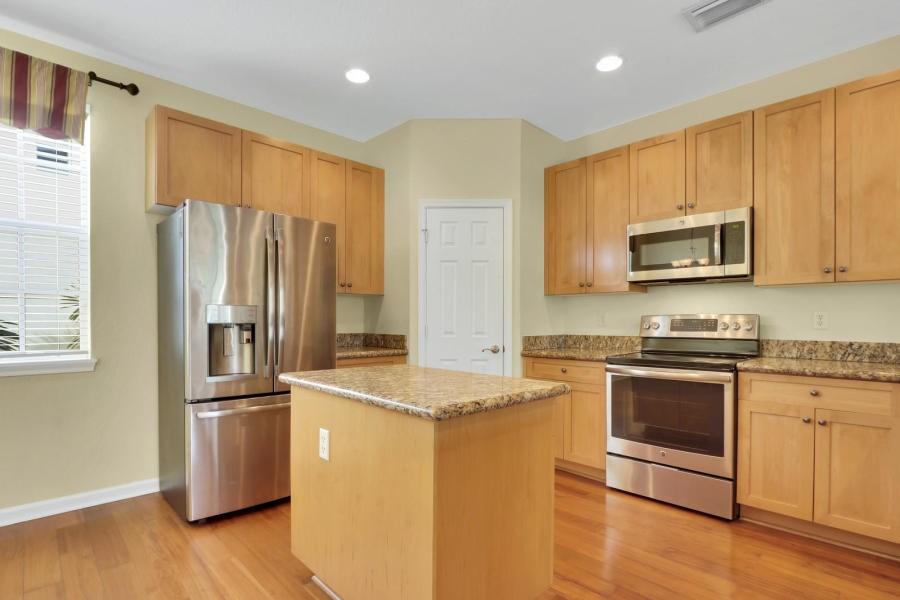 417 School House Road, Unit 417 Jupiter, FL 33458 - Photo 16 of 34 Gallery Image 16