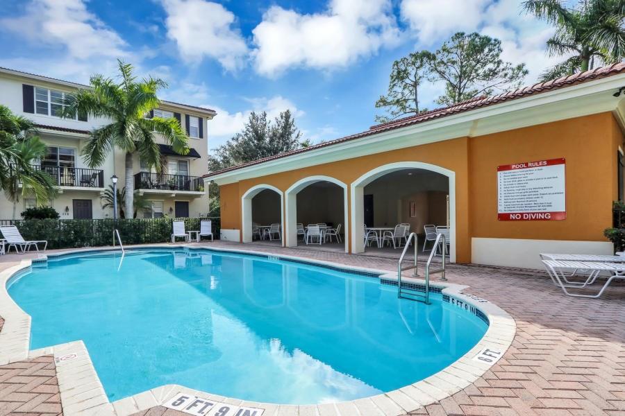 417 School House Road, Unit 417 Jupiter, FL 33458 - Photo 32 of 34 Gallery Image 32