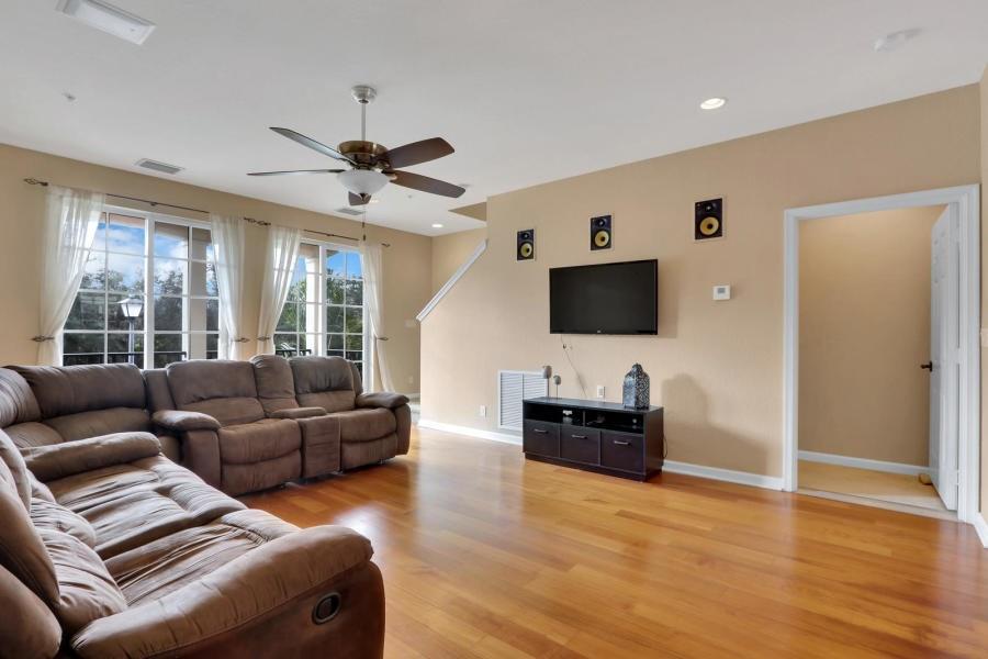417 School House Road, Unit 417 Jupiter, FL 33458 - Photo 9 of 34 Gallery Image 9