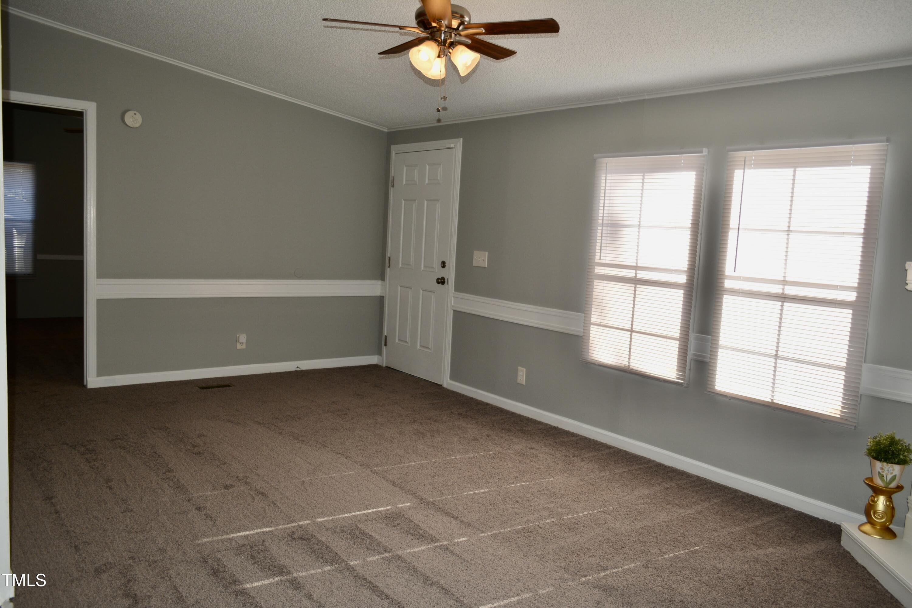 1434 Elliot Farm Road Fayetteville, NC 28311 - Photo 6 of 25 DSC_1967