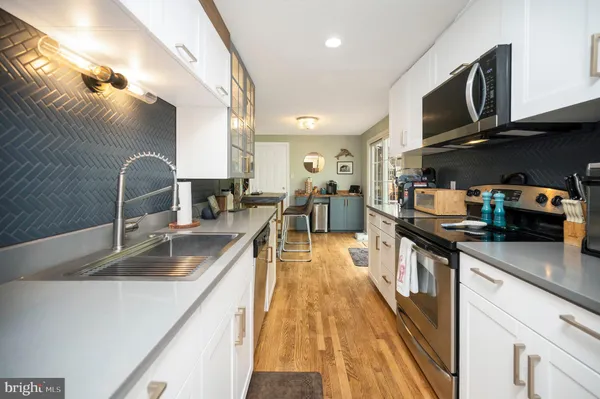 $583,000 | 15744 Vista Drive, Dumfries, VA 22025