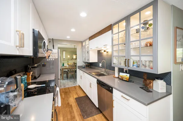 $583,000 | 15744 Vista Drive, Dumfries, VA 22025