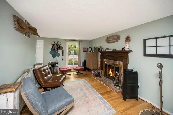 $583,000 | 15744 Vista Drive, Dumfries, VA 22025