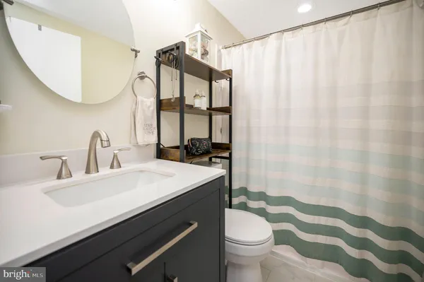 $583,000 | 15744 Vista Drive, Dumfries, VA 22025