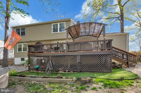 $583,000 | 15744 Vista Drive, Dumfries, VA 22025