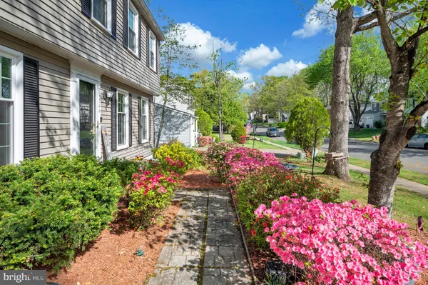 $583,000 | 15744 Vista Drive, Dumfries, VA 22025