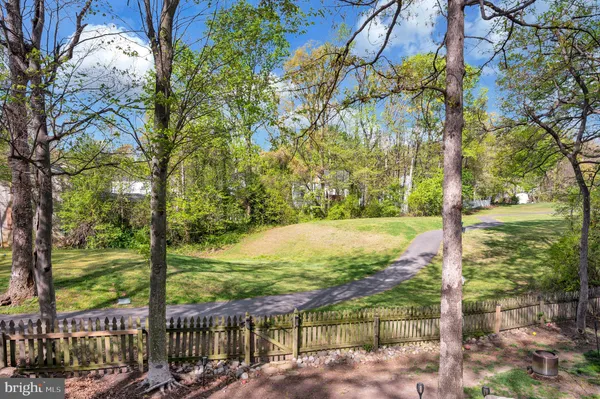 $583,000 | 15744 Vista Drive, Dumfries, VA 22025