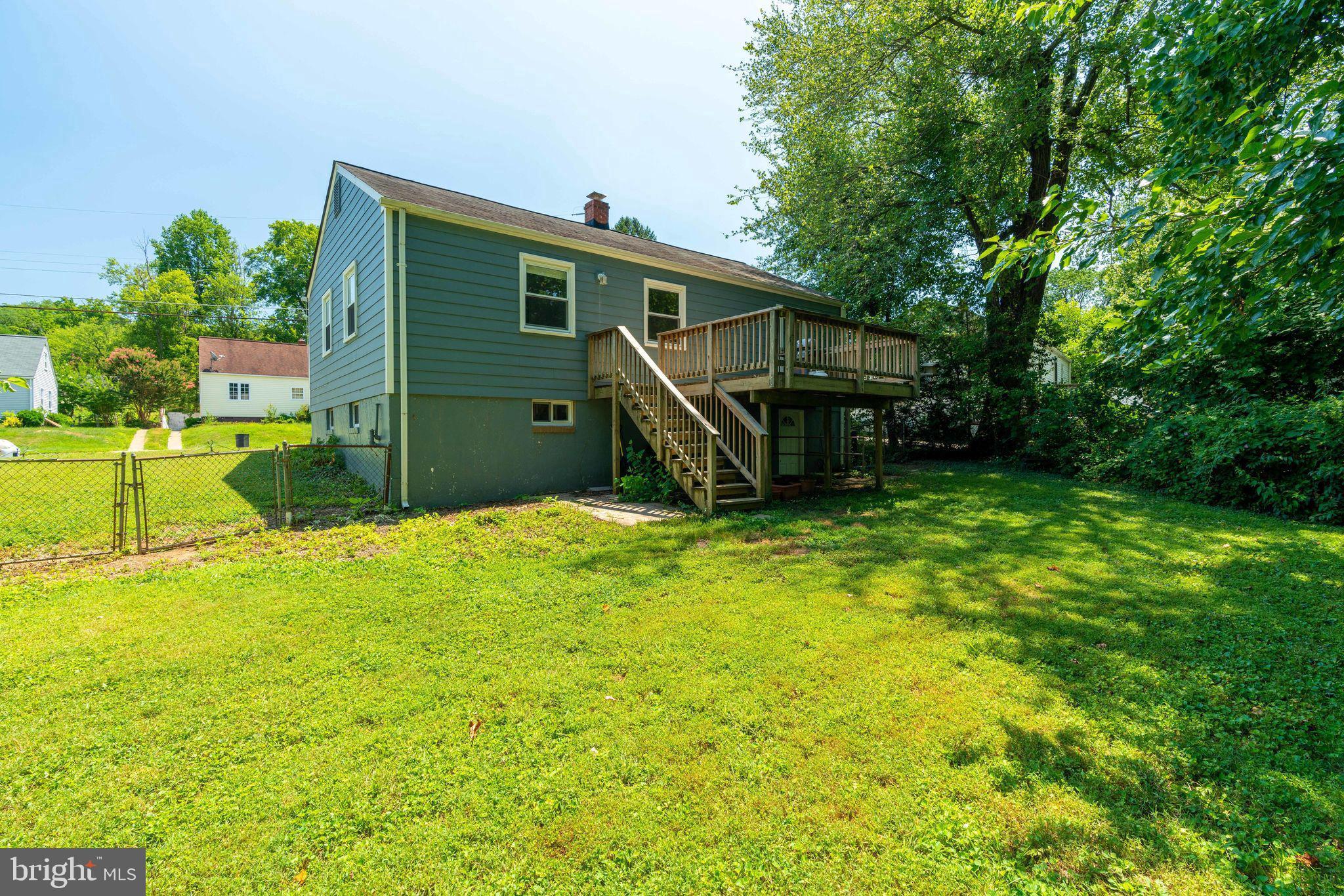 4108 Addison Road Fairfax, VA 22030 - Photo 39 of 40 View - Back of House