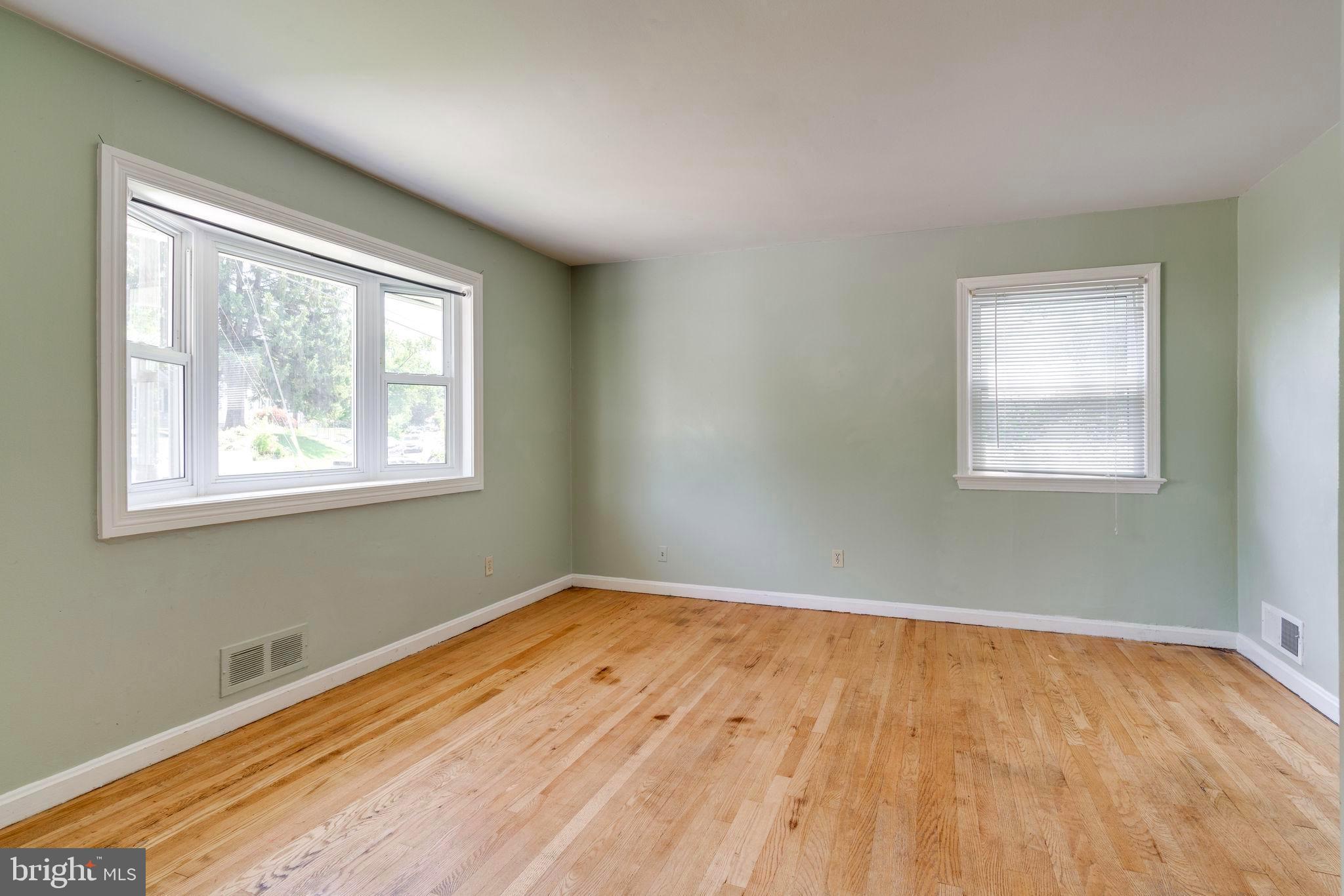 Living Room Dining Room Combo