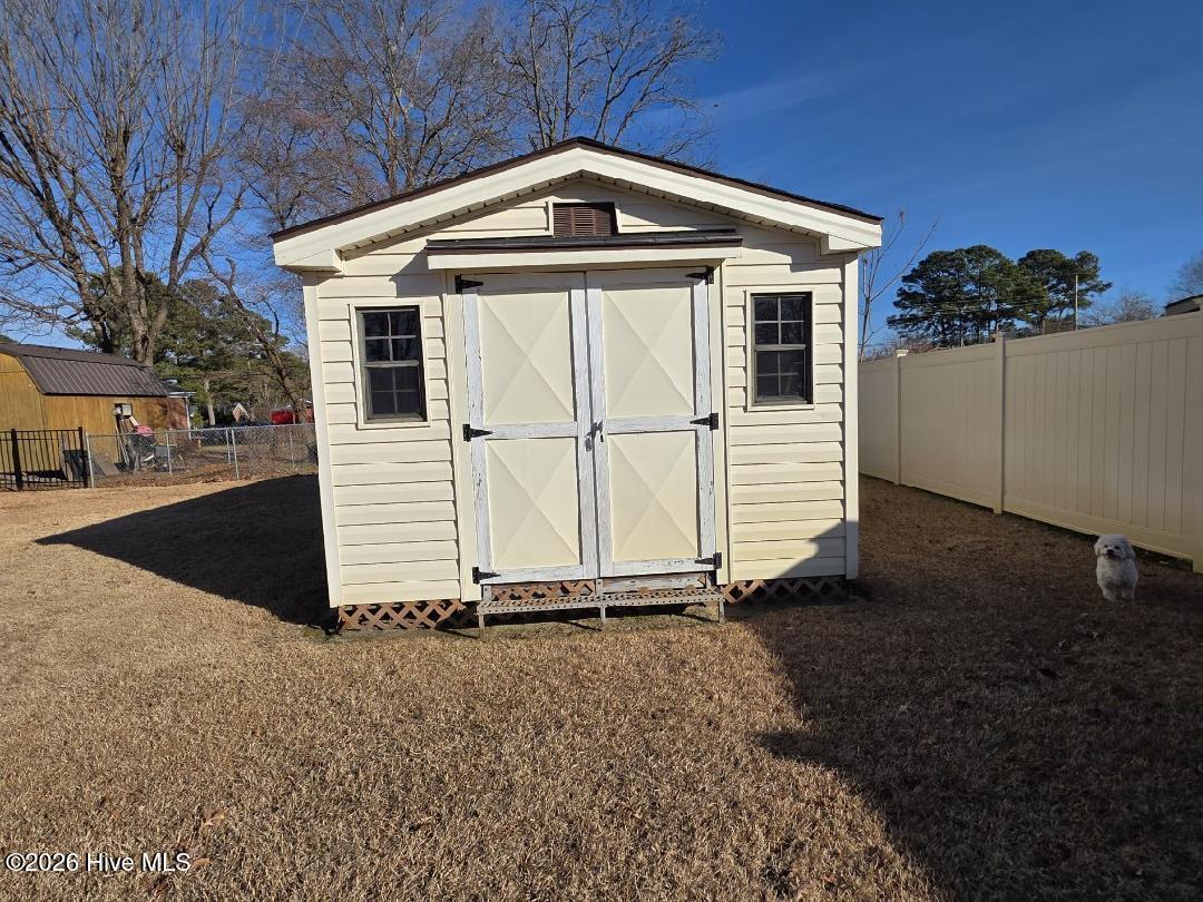 400 Grove Street Clinton, NC 28328 - Photo 28 of 29 image000004_1767313934346