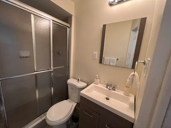 $1,800 | 5700 Broadway, Unit G, West New York, NJ 07093