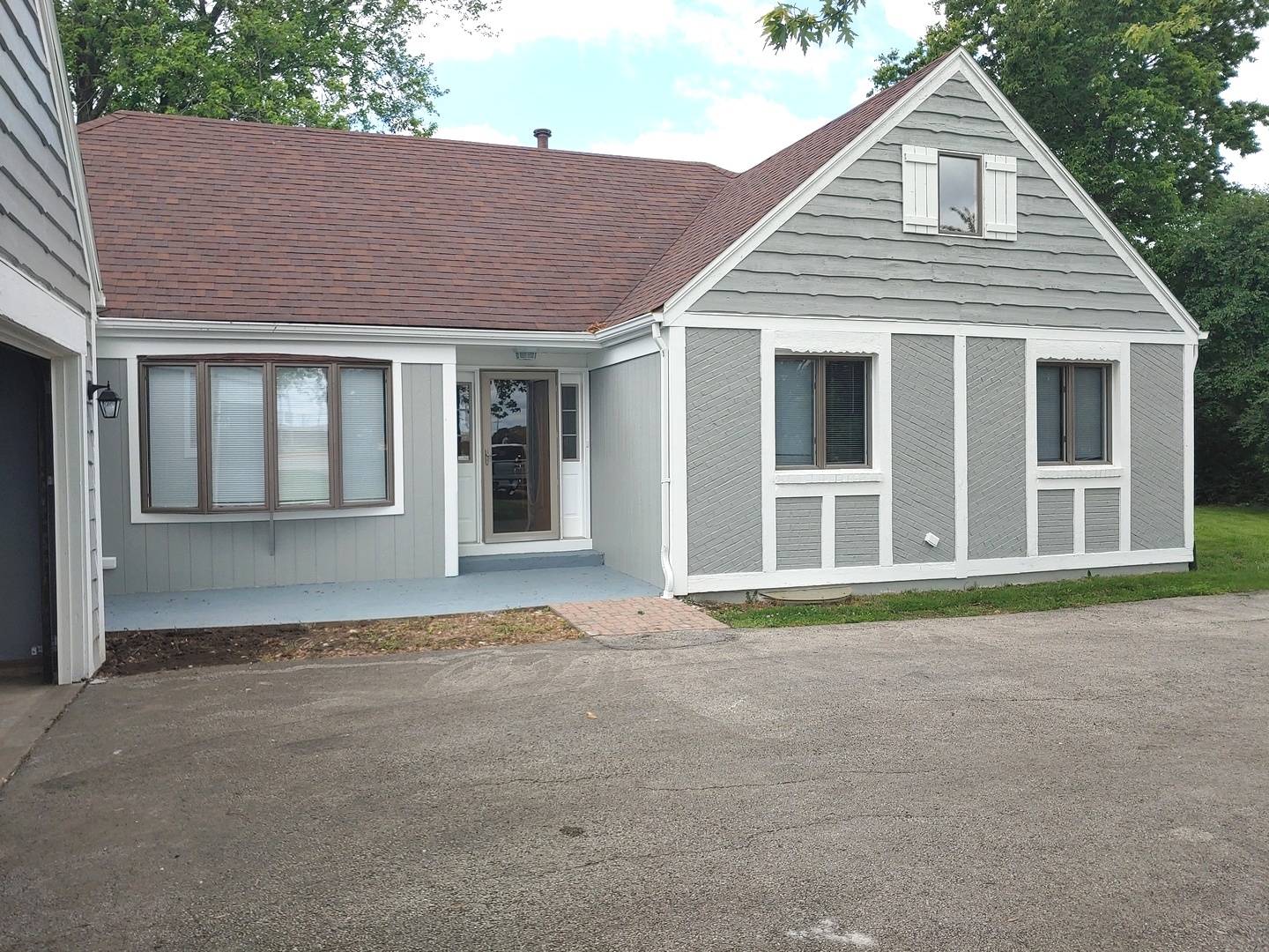 15934 Weber Road Crest Hill, IL 60403 - Photo 3 of 56 Gallery Image 3