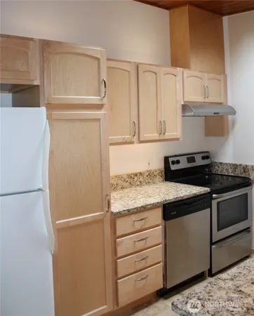 $750,000 | 8417 Gold Way, Everett, WA 98208