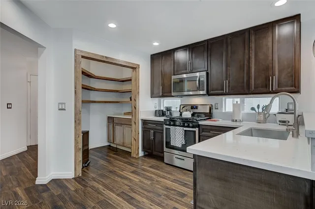 $3,400 | 8208 Ogee Drive, Las Vegas, NV 89145