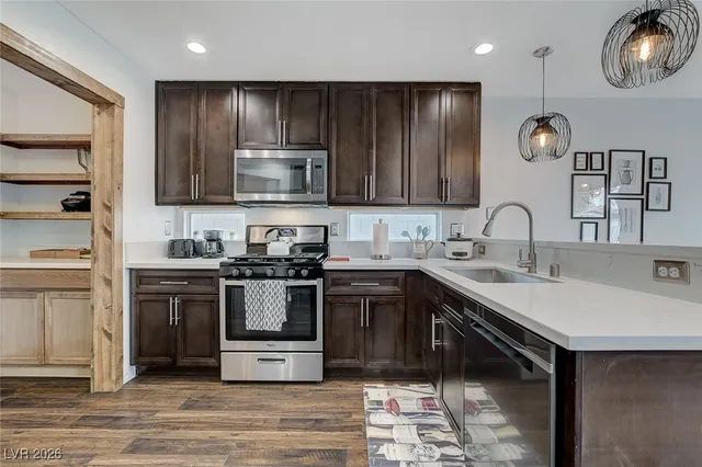 $3,400 | 8208 Ogee Drive, Las Vegas, NV 89145