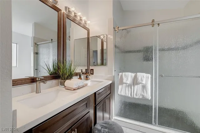 $3,400 | 8208 Ogee Drive, Las Vegas, NV 89145