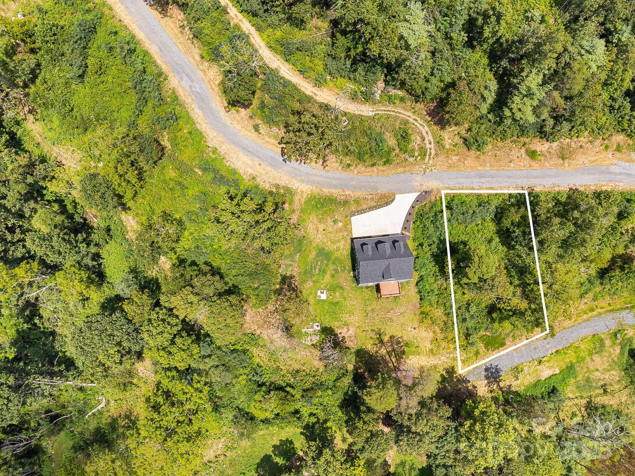 332 Espen Ridge, Unit 6 Asheville, NC 28804 - Photo 14 of 17