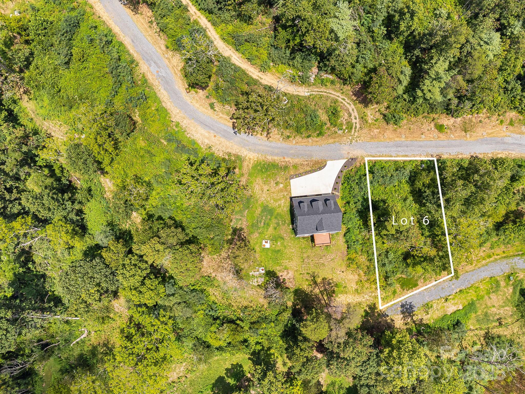 332 Espen Ridge, Unit 6 Asheville, NC 28804 - Photo 8 of 17