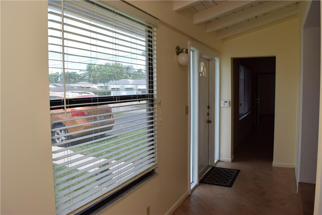 1004 North 31st Road Hollywood, FL 33021 - Photo 14 of 39 Photo 14