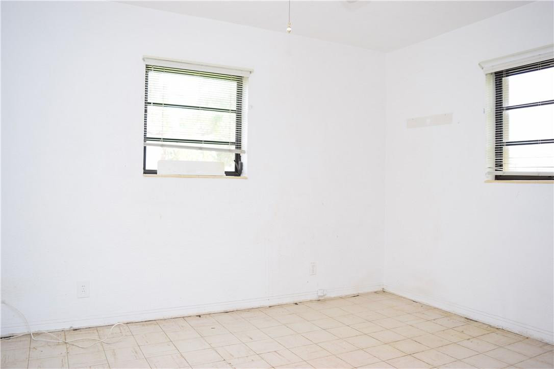 1004 North 31st Road Hollywood, FL 33021 - Photo 28 of 39 Photo 28