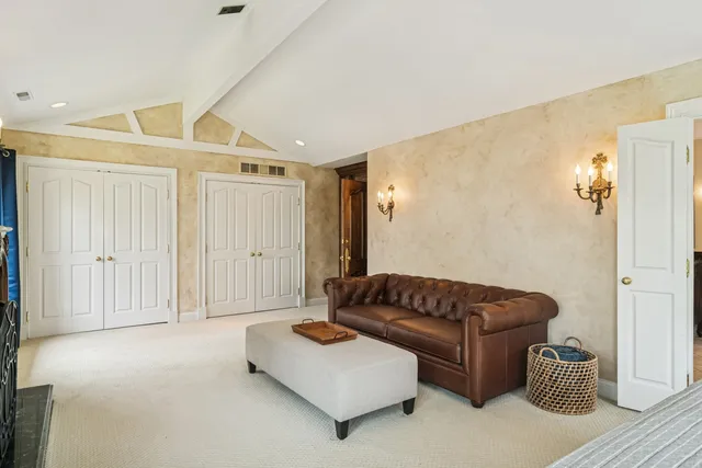 $654,900 | 1653 North Belmont Court, Arlington Heights, IL 60004