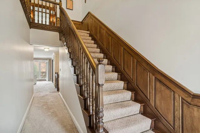 $654,900 | 1653 North Belmont Court, Arlington Heights, IL 60004