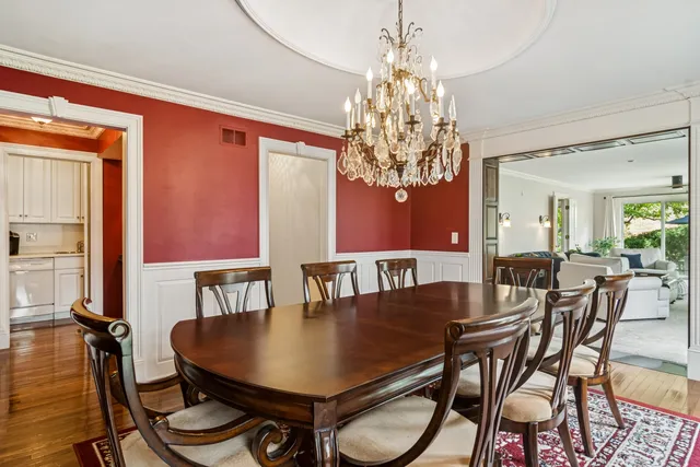 $654,900 | 1653 North Belmont Court, Arlington Heights, IL 60004