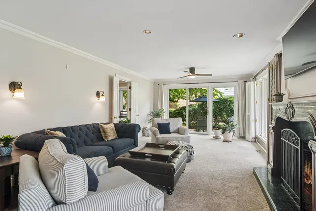 $654,900 | 1653 North Belmont Court, Arlington Heights, IL 60004