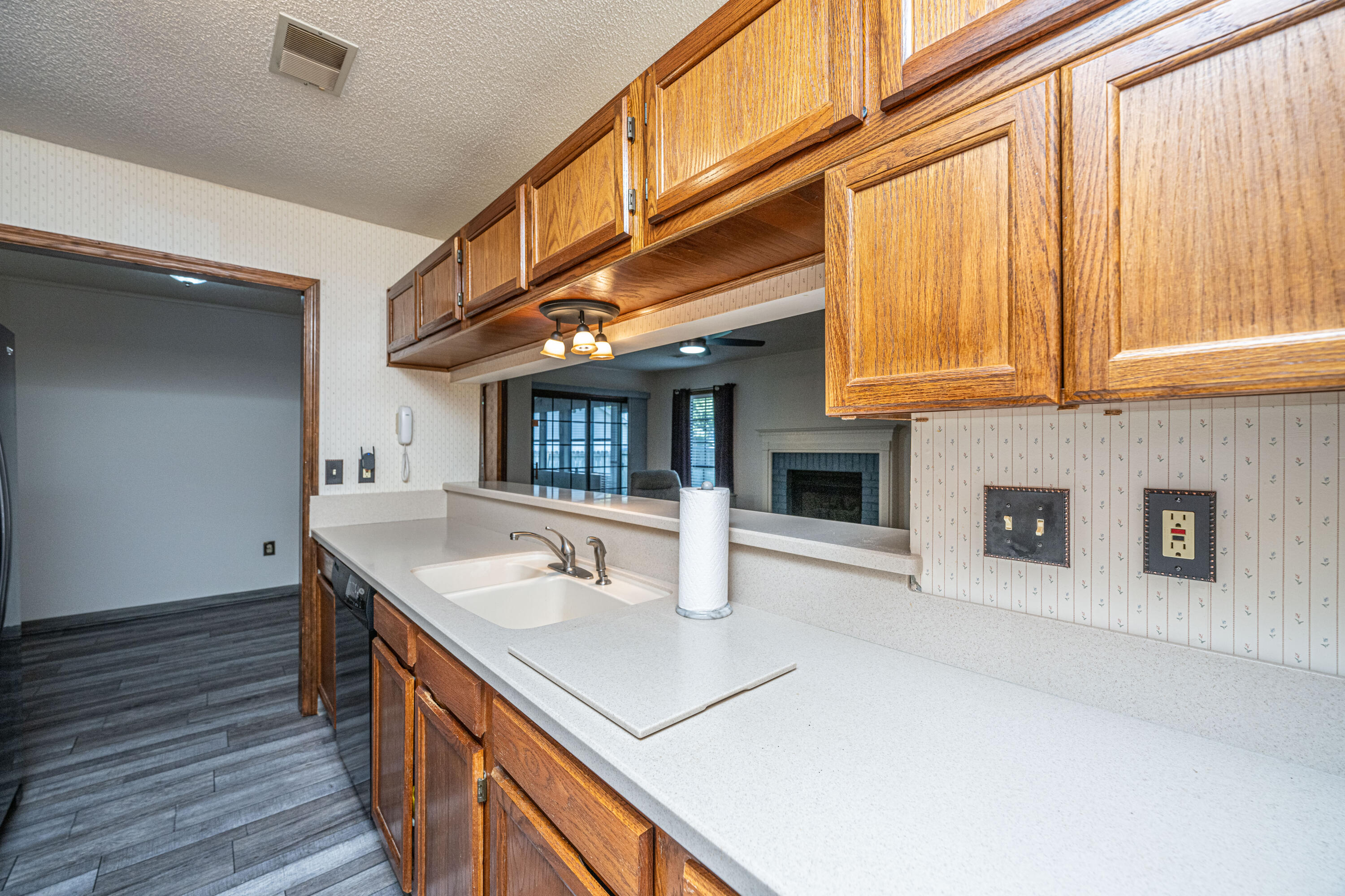 8337 Longridge Road North Charleston, SC 29418 - Photo 26 of 49 83337LongridgeRd027