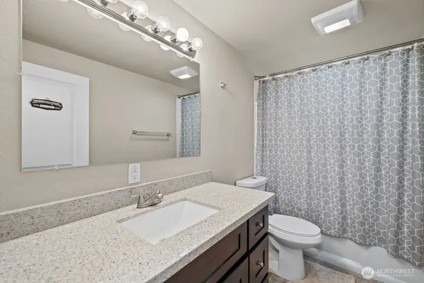 $479,000 | 6726 Henderson Boulevard Southeast, Tumwater, WA 98501