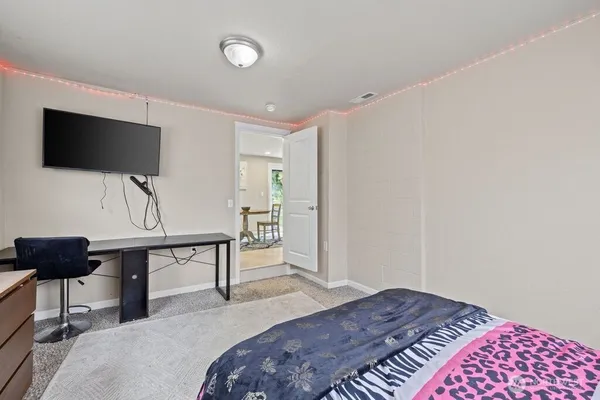 $479,000 | 6726 Henderson Boulevard Southeast, Tumwater, WA 98501