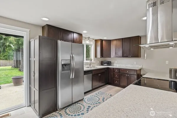 $479,000 | 6726 Henderson Boulevard Southeast, Tumwater, WA 98501