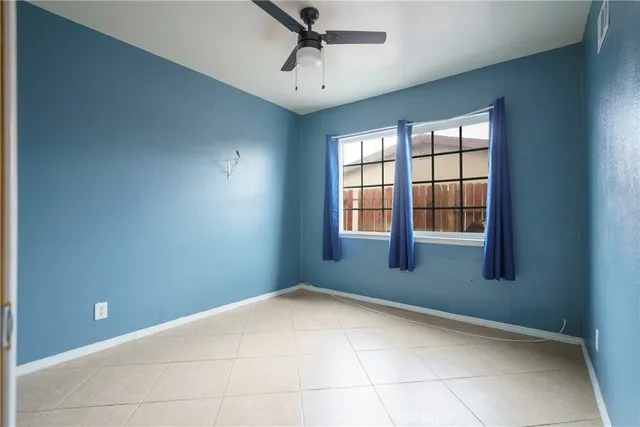 $349,000 | 423 East Landsford Street, Lancaster, CA 93535