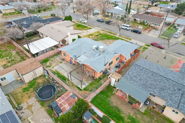 $349,000 | 423 East Landsford Street, Lancaster, CA 93535