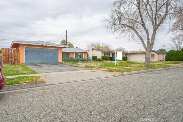 $349,000 | 423 East Landsford Street, Lancaster, CA 93535