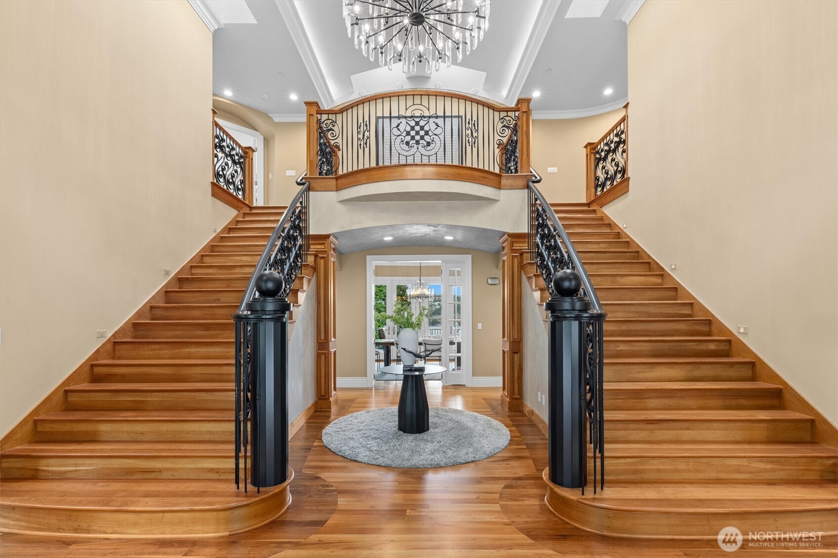 6434 East Mercer Way Mercer Island, WA 98040 - Photo 4 of 40