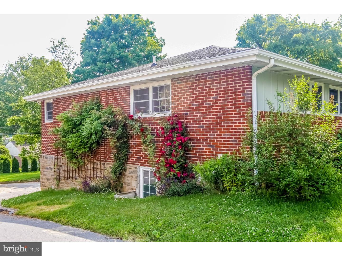 217 Ellis Road Havertown, PA 19083 - Photo 18 of 23 Exterior Side