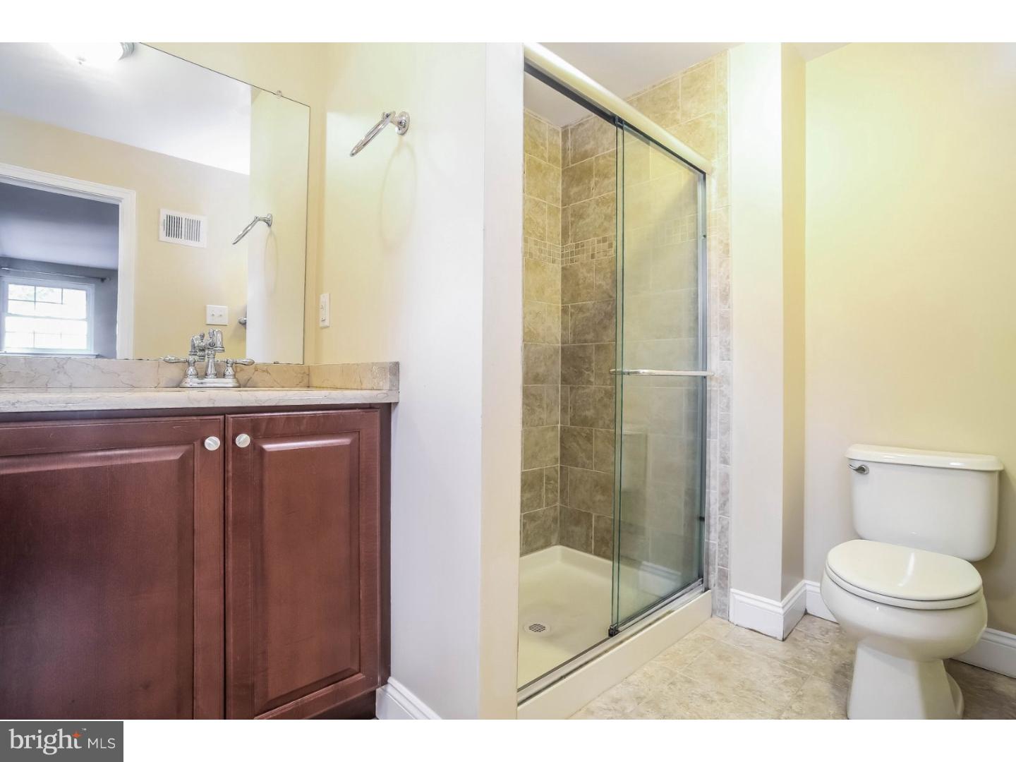 217 Ellis Road Havertown, PA 19083 - Photo 8 of 23 Master Bathroom