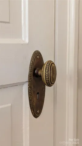 a close view of door lock