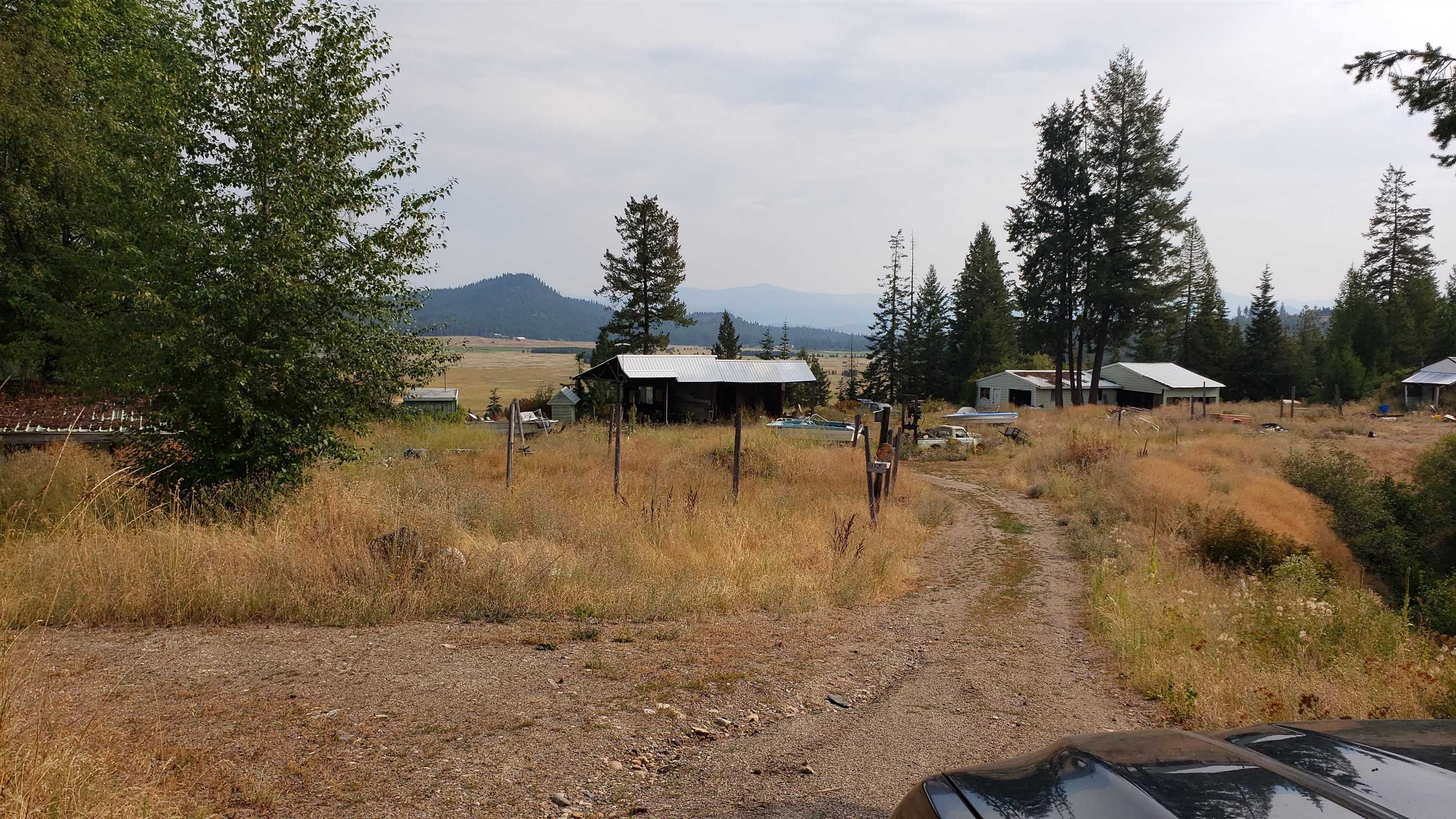 4440 Hesseltine Road Valley, WA 99181 - Photo 2 of 41