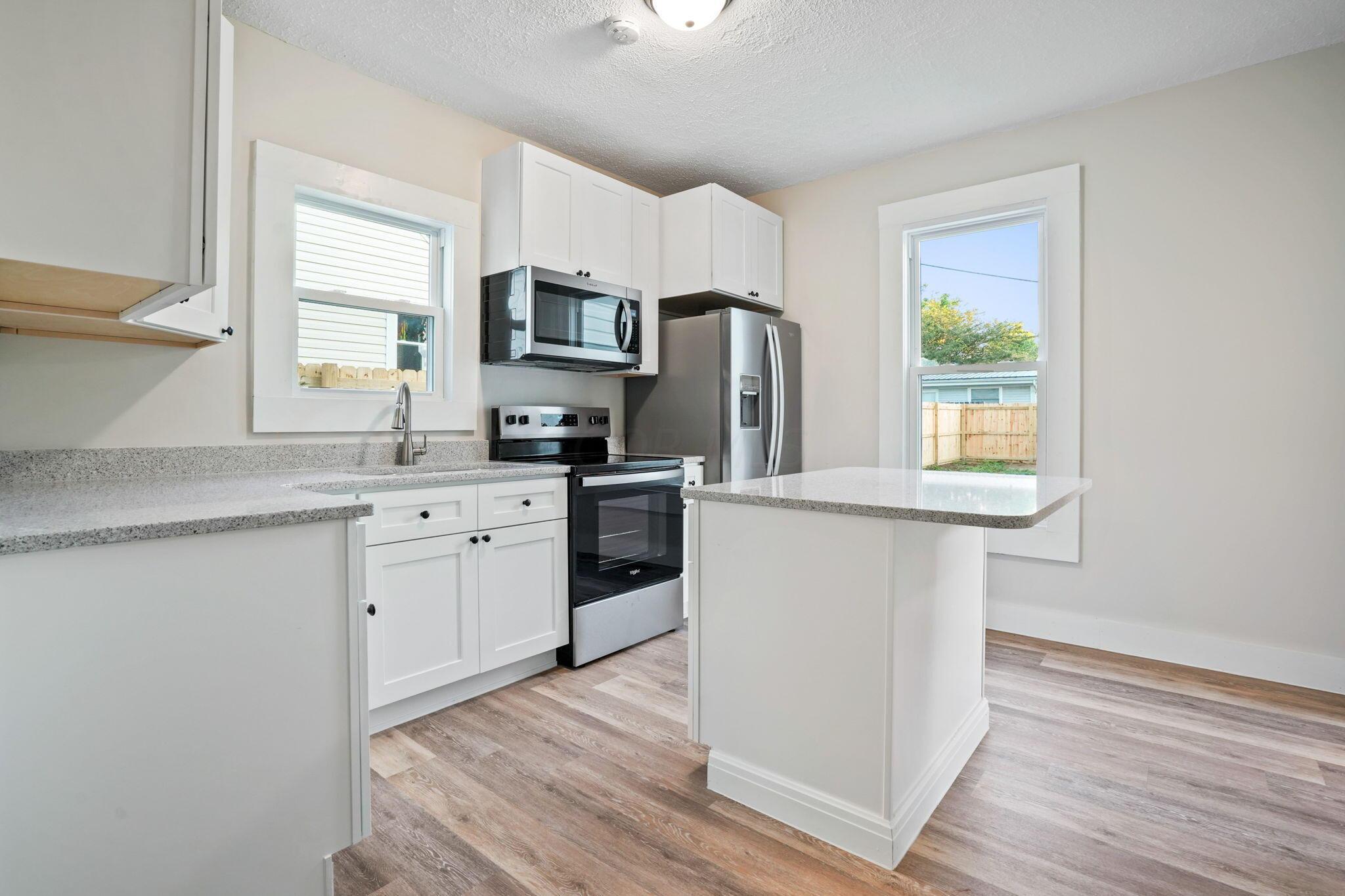 1958 Cherry Valley Road Newark, OH 43055 - Photo 7 of 21 7-web-or-mls-DSC09538