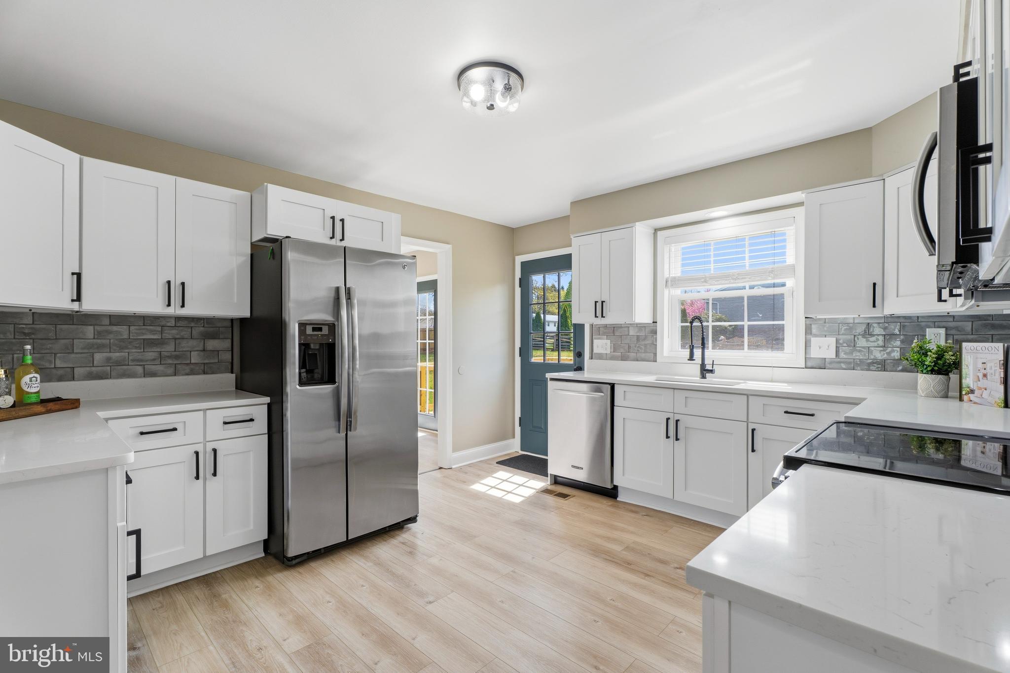 815 Gilbert Road Aberdeen, MD 21001 - Photo 16 of 58 Fully Updated Gourmet Kitchen