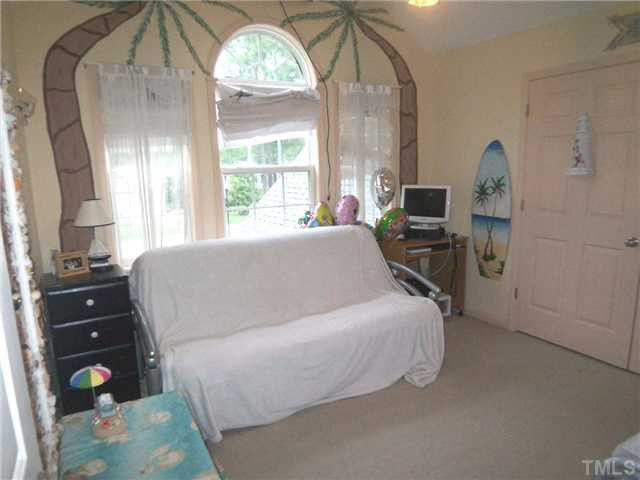 293 Cameron Drive Raleigh, NC 27603 - Photo 10 of 17 Photo 10