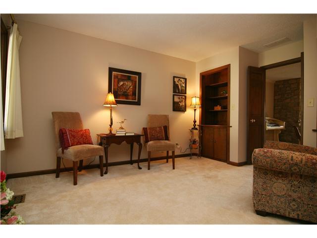 12303 Charing Cross Road Carmel, IN 46033 - Photo 7 of 12 Gallery Image 7