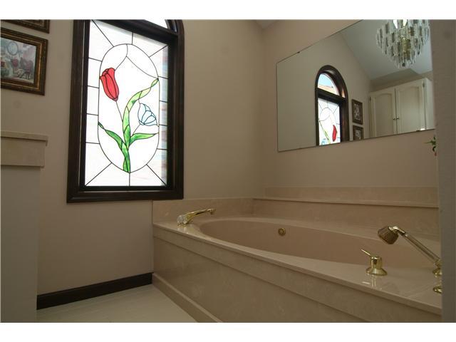 12303 Charing Cross Road Carmel, IN 46033 - Photo 9 of 12 Gallery Image 9