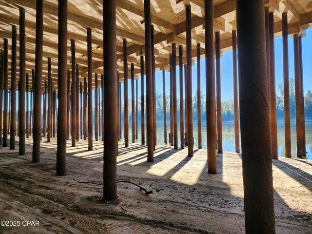 $1,599,000 | 8599 Gadsden Trail, Sneads, FL 32460