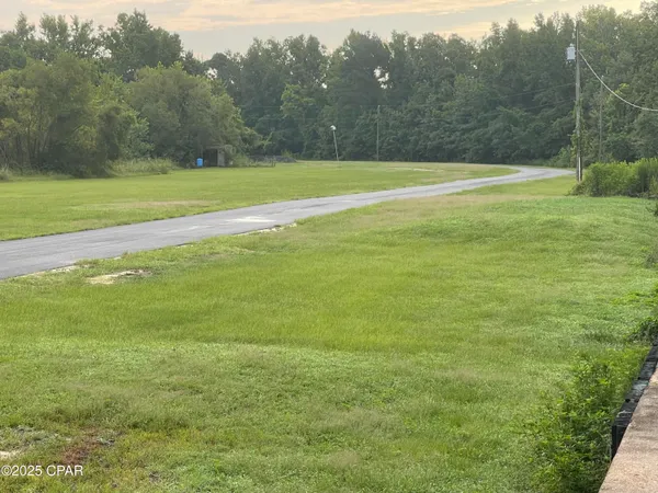 $1,599,000 | 8599 Gadsden Trail, Sneads, FL 32460