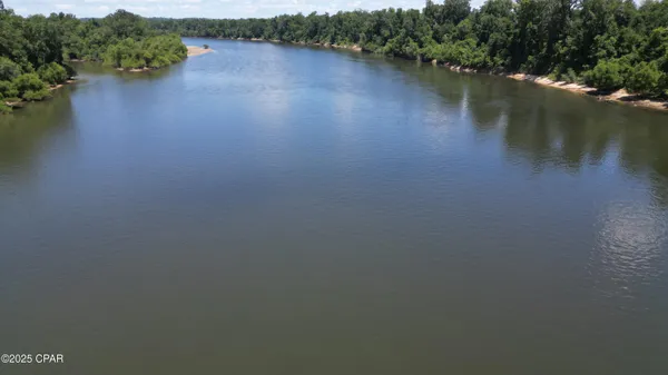 $1,599,000 | 8599 Gadsden Trail, Sneads, FL 32460