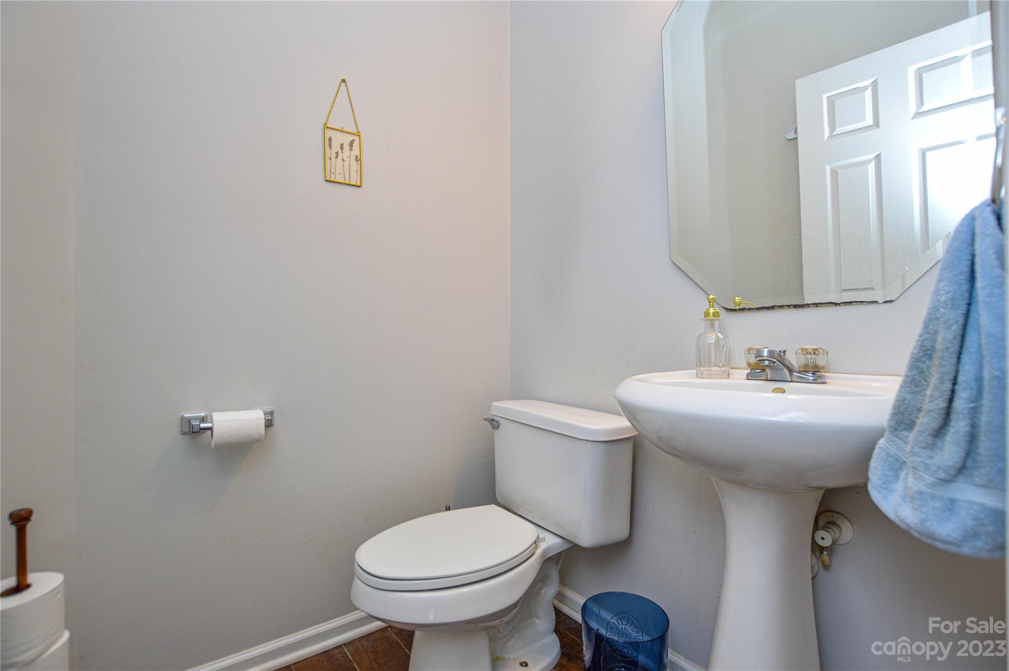 1818 Yaupon Road Charlotte, NC 28215 - Photo 20 of 42 Gallery Image 20
