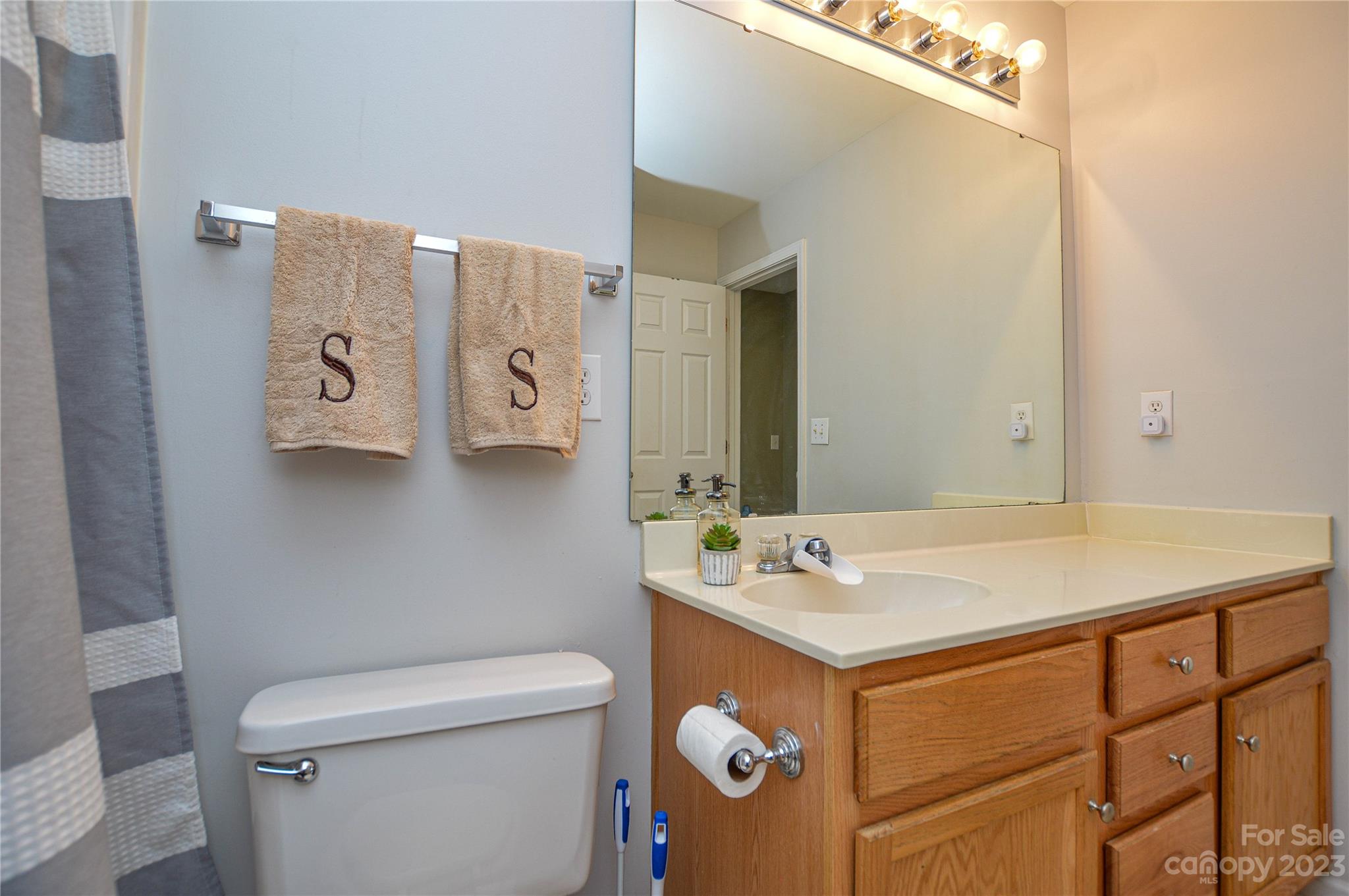 1818 Yaupon Road Charlotte, NC 28215 - Photo 29 of 42 Gallery Image 29